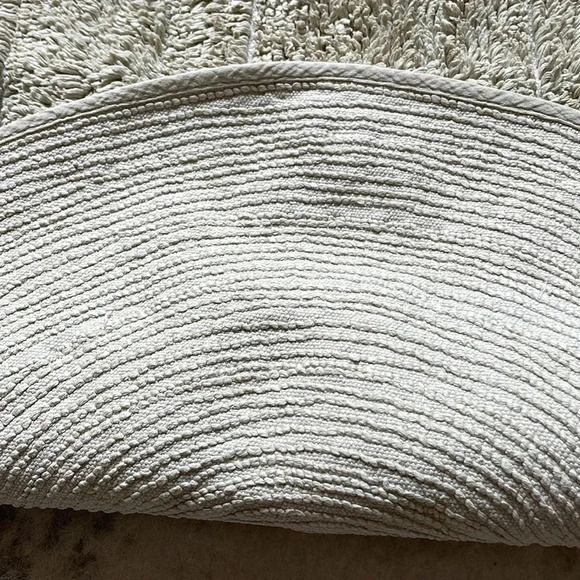 Bathroom  Mat - Picture 4 of 9